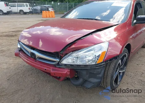 2007 Honda Accord 2.4 Se z USA, uszkodzony, nr VIN 1HGCM55357A185962